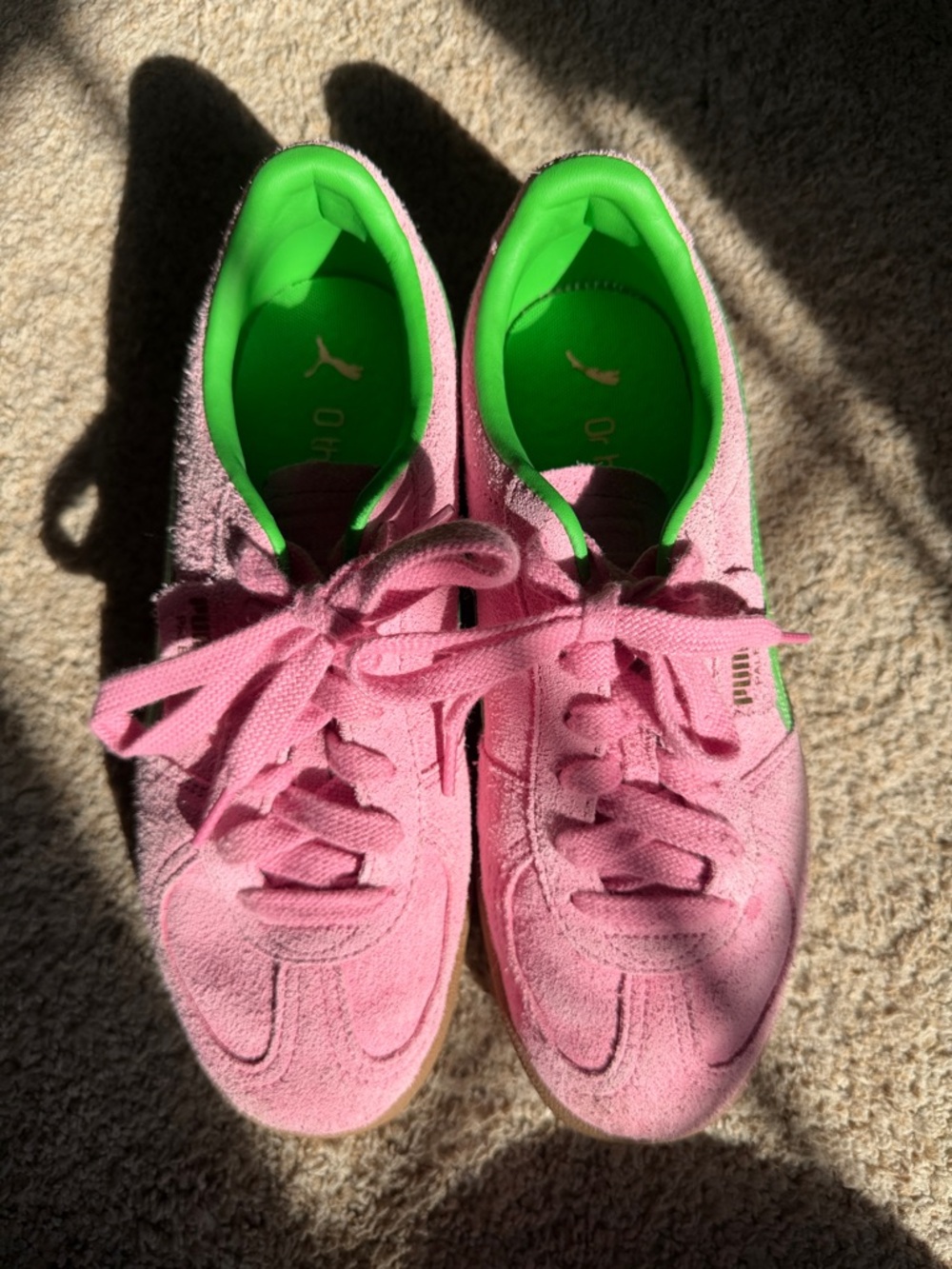 Puma Pink Suede Sneakers with Bright Green Lining Size 9
